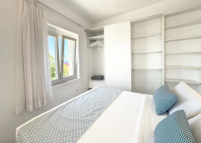 Eagles Nest Mykonos * Mykonos Town