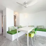 Eagles' Nest Mykonos & With Heated Pool & Jacuzzis Mykonos Town