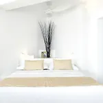 Eagles' Nest Mykonos & With Heated Pool & Jacuzzis * Mykonos Town