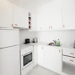 Eagles' Nest Mykonos & With Heated Pool & Jacuzzis * Mykonos Town