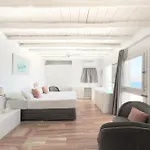 アパート Eagles' Nest Mykonos & With Heated Pool & Jacuzzis Mykonos Town