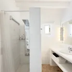 Eagles' Nest Mykonos & With Heated Pool & Jacuzzis Mykonos Town