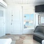 Apartamento Eagles' Nest Mykonos & With Heated Pool & Jacuzzis *