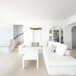 Eagles' Nest Mykonos & With Heated Pool & Jacuzzis Mykonos Town