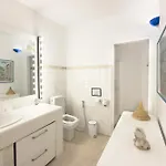 Eagles' Nest Mykonos & With Heated Pool & Jacuzzis * Mykonos Town