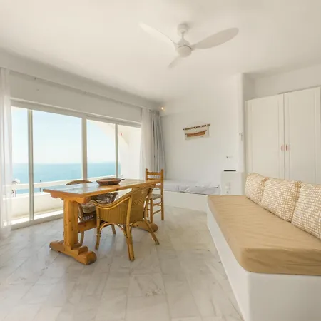 Апартаменты Eagles Nest Mykonos Mykonos Town