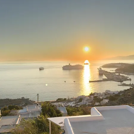 Eagles' Nest Mykonos & With Heated Pool & Jacuzzis Mykonos Town