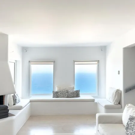 Eagles' Nest Mykonos & With Heated Pool & Jacuzzis Διαμέρισμα *
