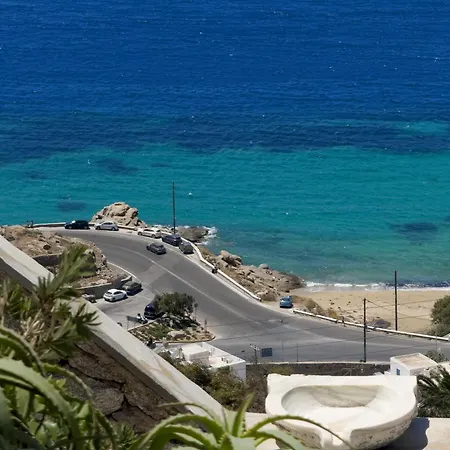 Eagles' Nest Mykonos & With Heated Pool & Jacuzzis *